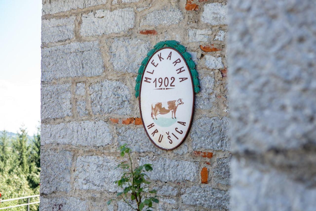 Villa Anton - The Old Dairy Hrusica  Esterno foto